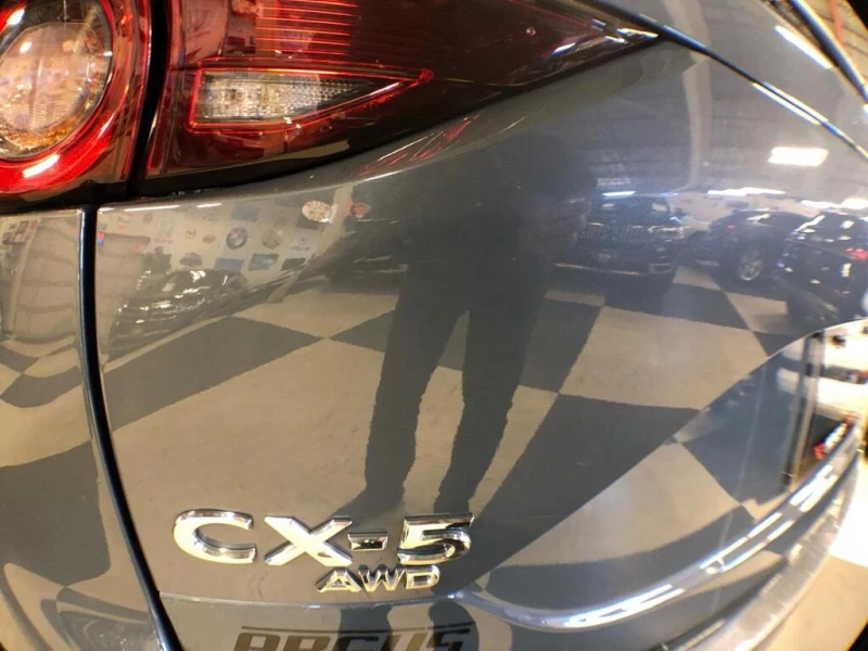Mazda CX-5 * KURO EDITION AWD LEATHER SUNROOF CARPLAY CAMERA , снимка 12 - Автомобили и джипове - 53000716