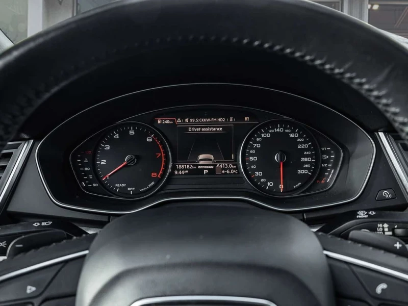 Audi Q5 * quattro Premium Plus * CARFAX * ЦЕНА ДО БГ, снимка 9 - Автомобили и джипове - 53357202