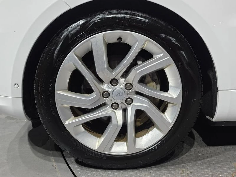 Land Rover Range Rover Sport 3.0 Automatic, снимка 4 - Автомобили и джипове - 55873433