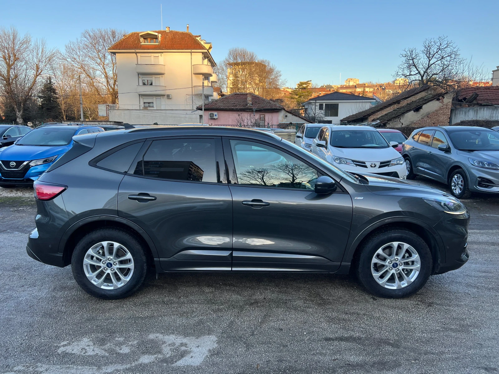 Ford Kuga 2.5 ST- Line - изображение 2