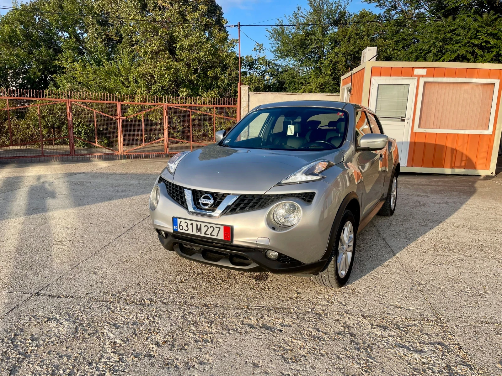 Nissan Juke 1.6 16v 117к.с АВТОМАТИК - изображение 3