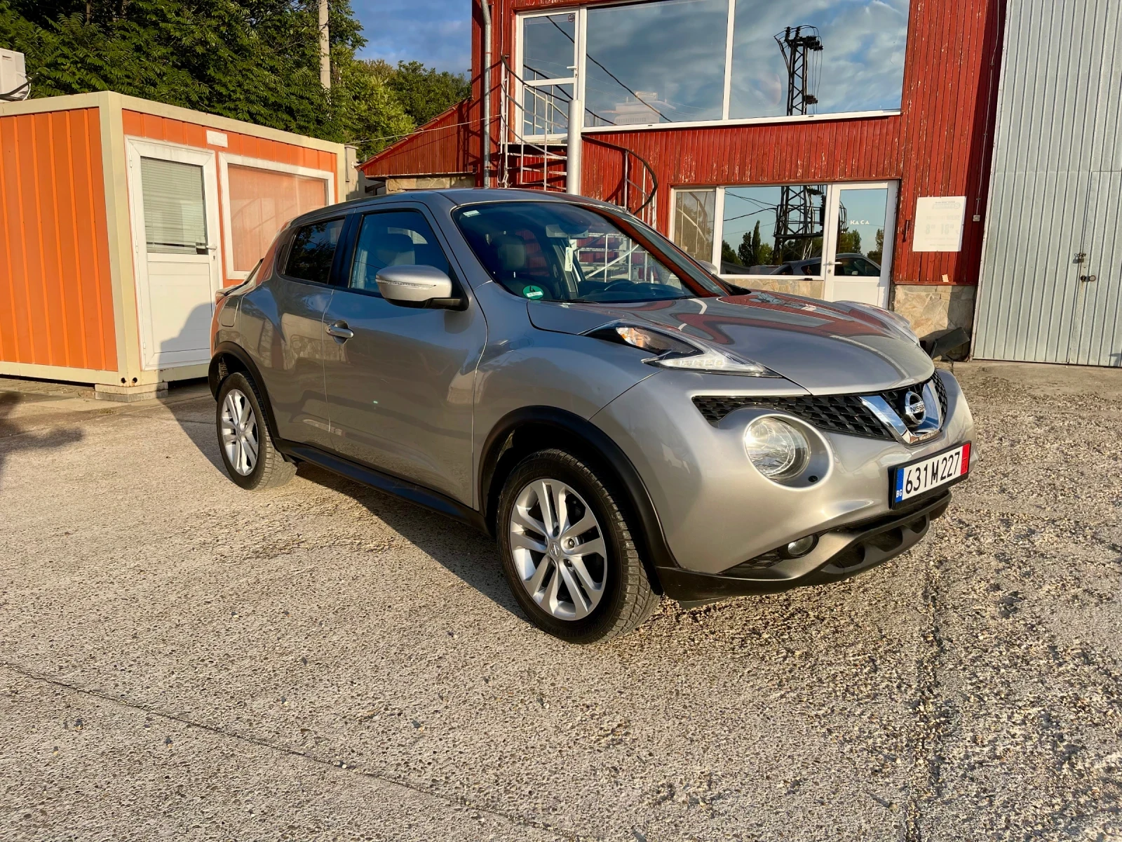 Nissan Juke 1.6 16v 117к.с АВТОМАТИК - изображение 4