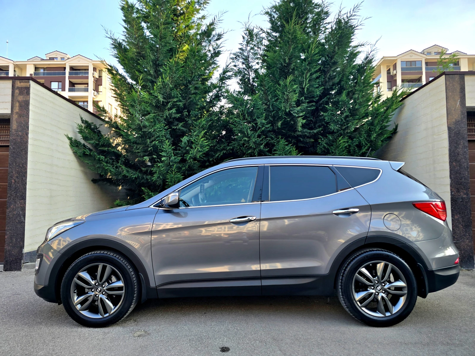 Hyundai Santa fe 2.2-PREMIUM-4x4 - изображение 8