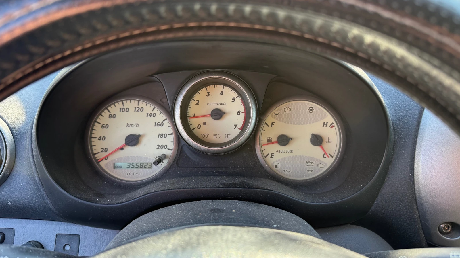 Toyota Rav4 2.0D4D, снимка 10 - Автомобили и джипове - 53770476