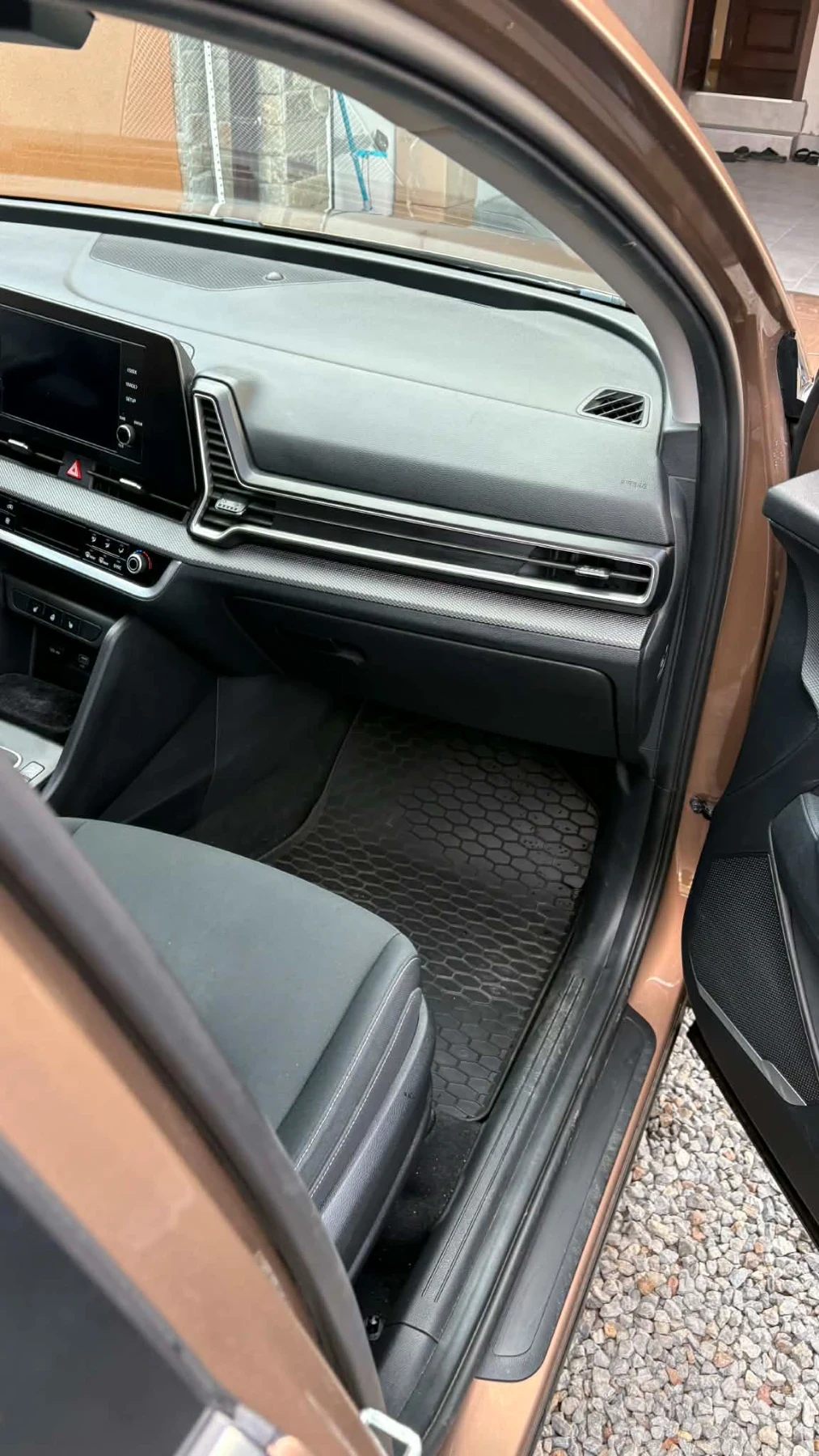 Kia Sportage, снимка 12 - Автомобили и джипове - 54207528