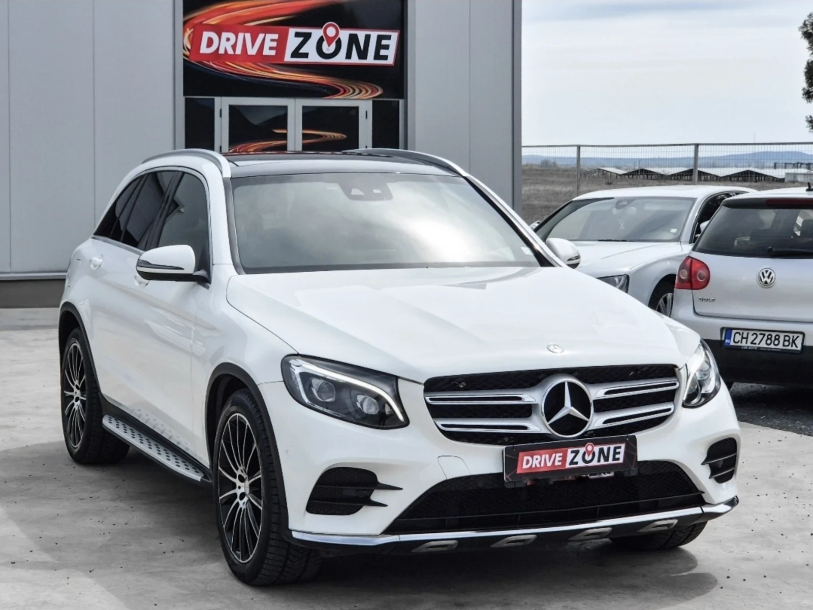Mercedes-Benz GLC 250 D 9G Tronic AirMatik PANORAMA , снимка 4 - Автомобили и джипове - 54211350