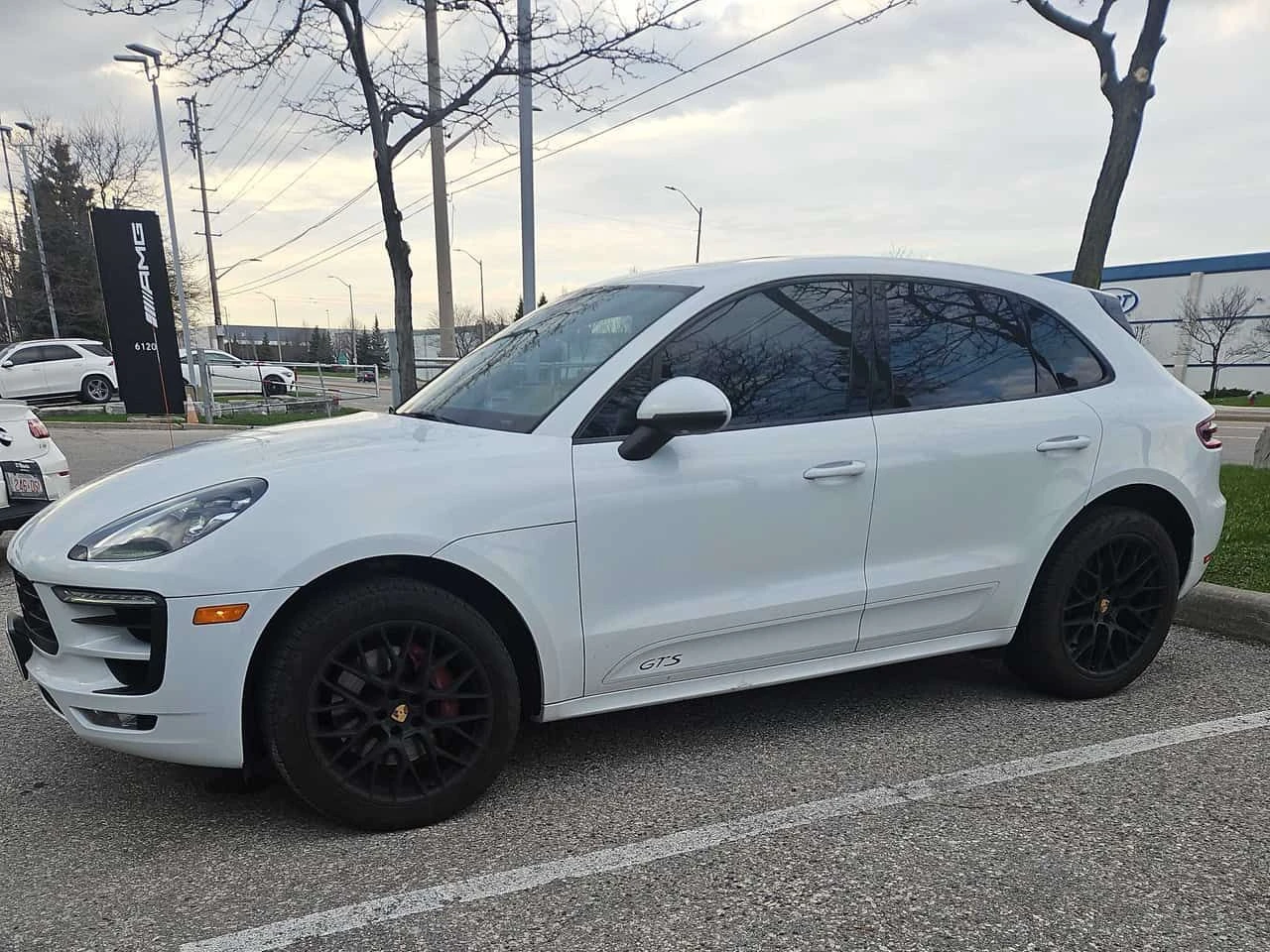 Porsche Macan * GTS * CARBON* BOSE* PANORAMA* , снимка 2 - Автомобили и джипове - 54364198