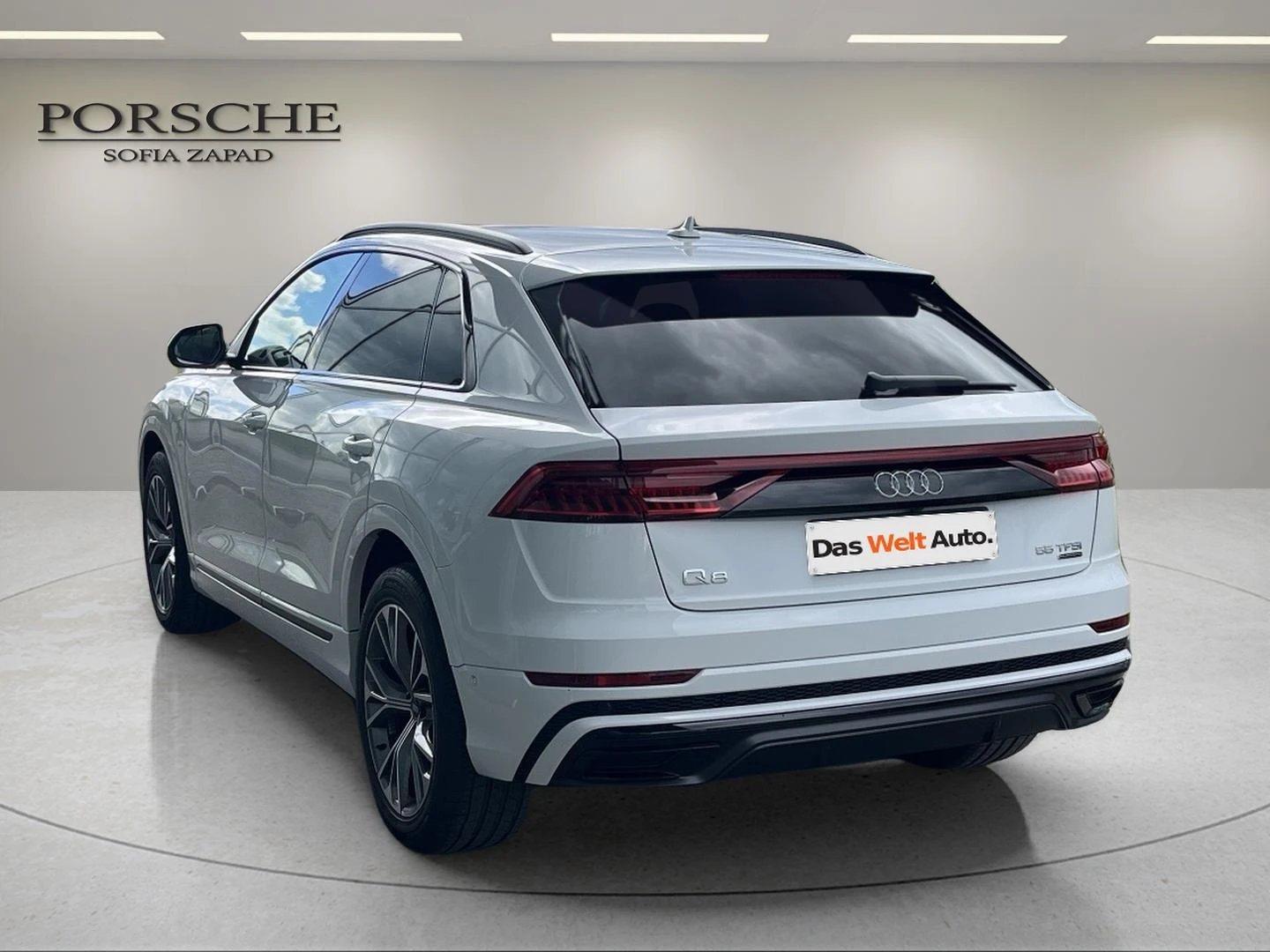 Audi Q8, снимка 4 - Автомобили и джипове - 55217340