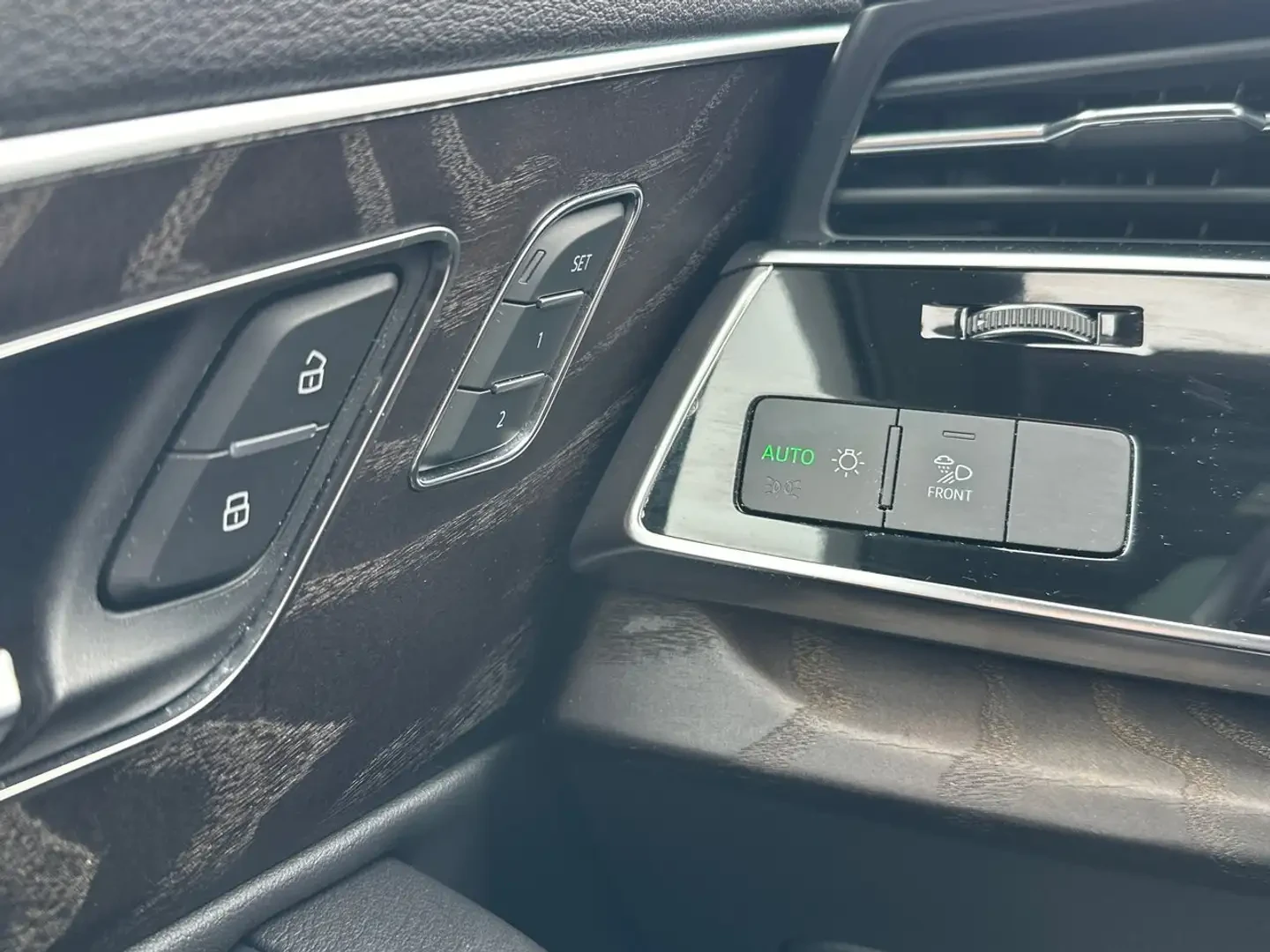 Audi Q7, снимка 17 - Автомобили и джипове - 54758975