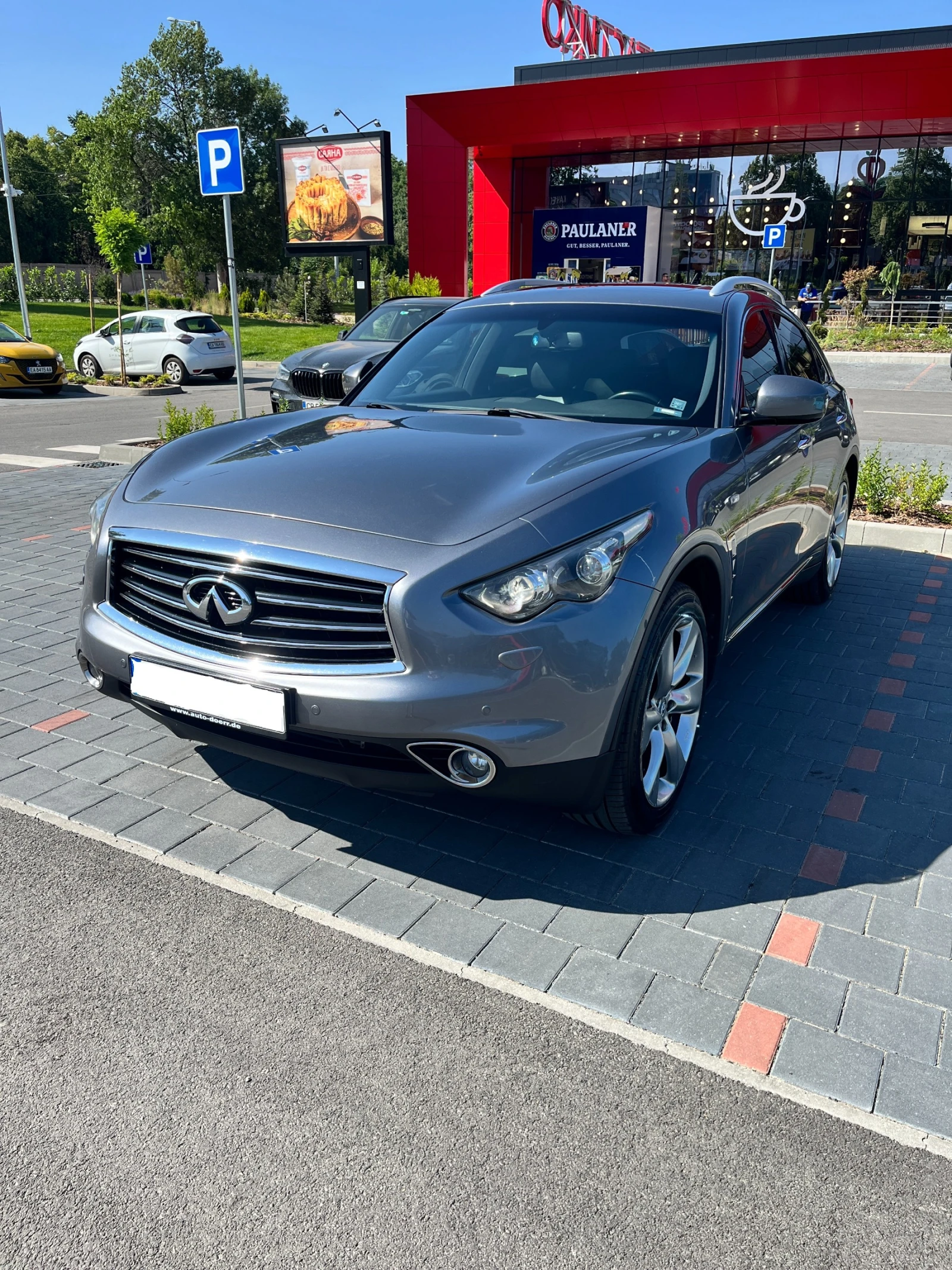 Infiniti Fx 30, снимка 2 - Автомобили и джипове - 55231314