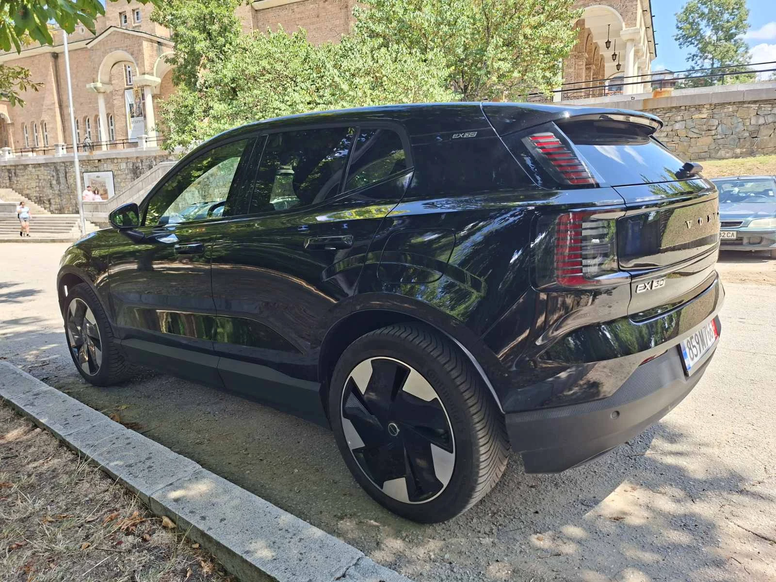 Volvo EX30 long range  | Mobile.bg � ����������� 6
