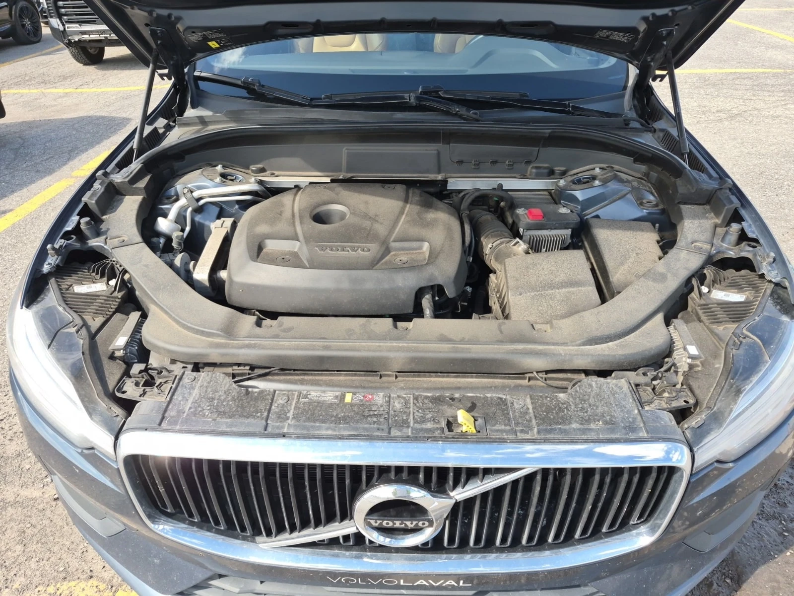 Volvo XC60 MOMENTUM * CARFAX * Един собственик * Без инцидент, снимка 14 - Автомобили и джипове - 55889664