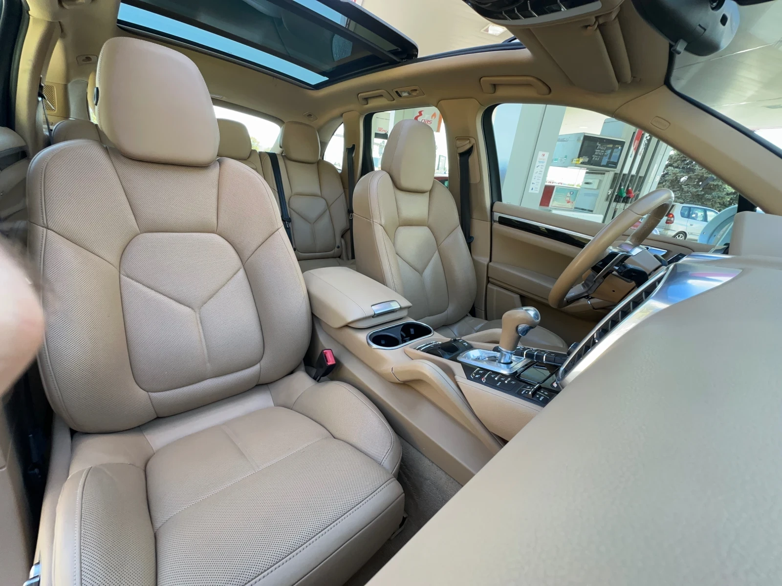 Porsche Cayenne ЛИЗИНГ/Бартер 3.0d  262кс, снимка 17 - Автомобили и джипове - 56020434