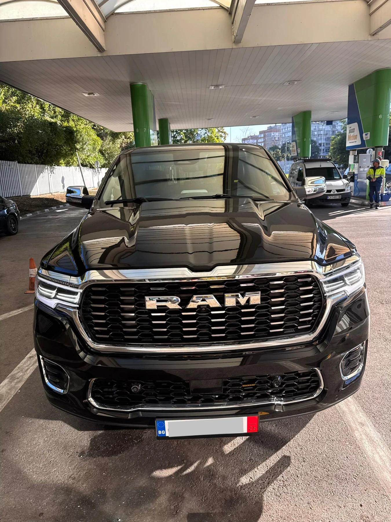 Dodge RAM 1500 TUNGSTEN /AIR/ FULL SPEC, снимка 2 - Автомобили и джипове - 56094947