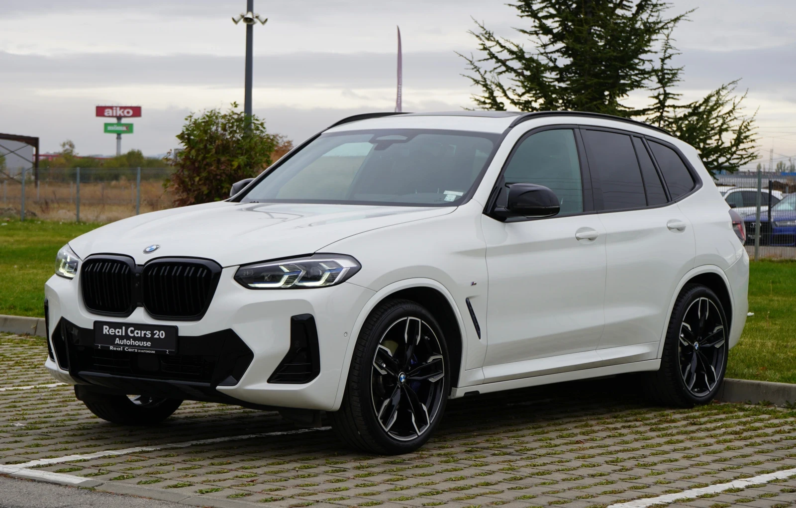 BMW X3 M40i* LCI* DISTR* HUD* 360 CAM* KEYLESS* PANO* H/K
