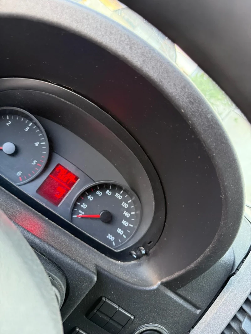 VW Crafter, снимка 10 - Бусове и автобуси - 52512446