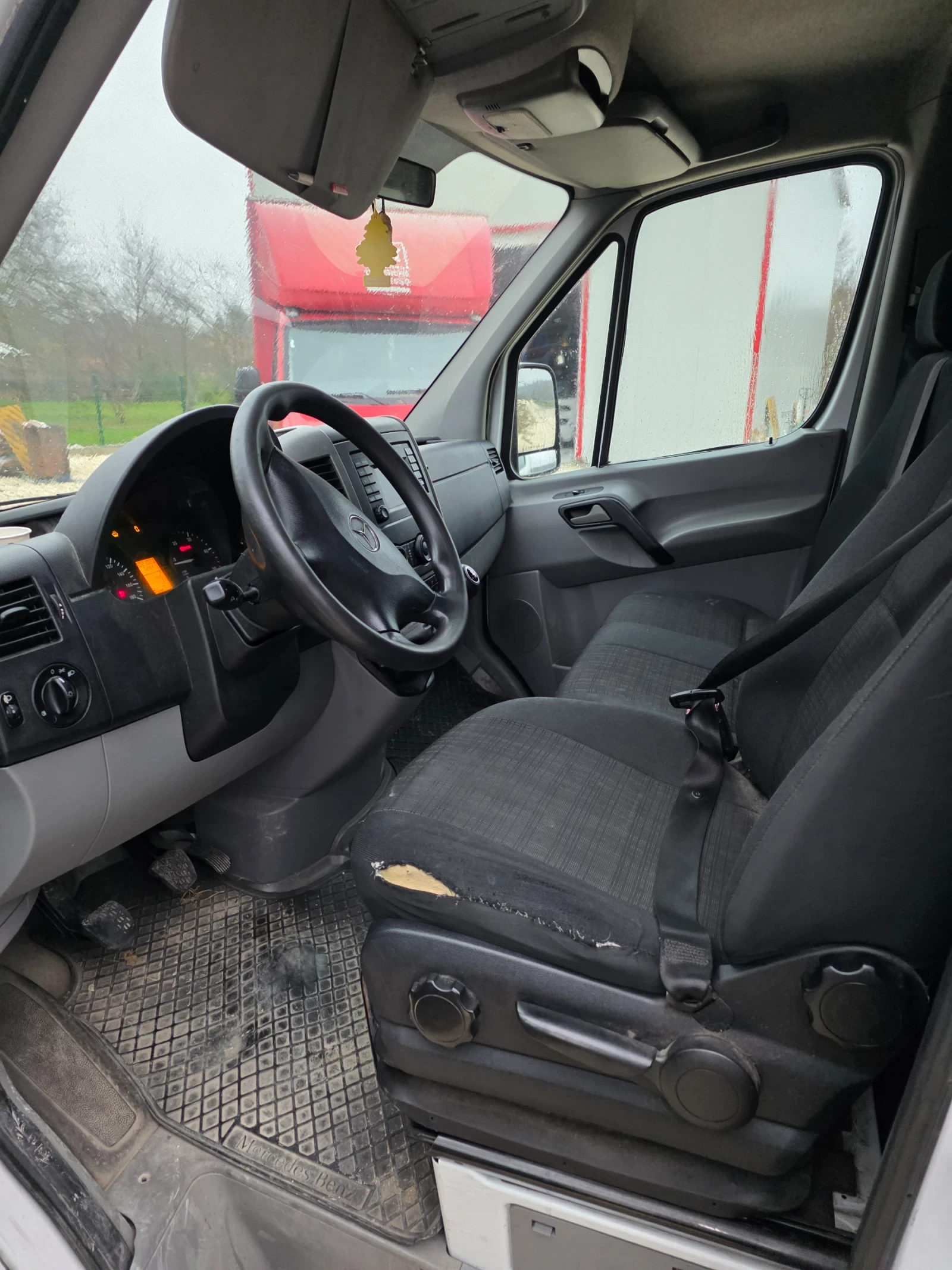 Mercedes-Benz Sprinter 316 316 - изображение 4