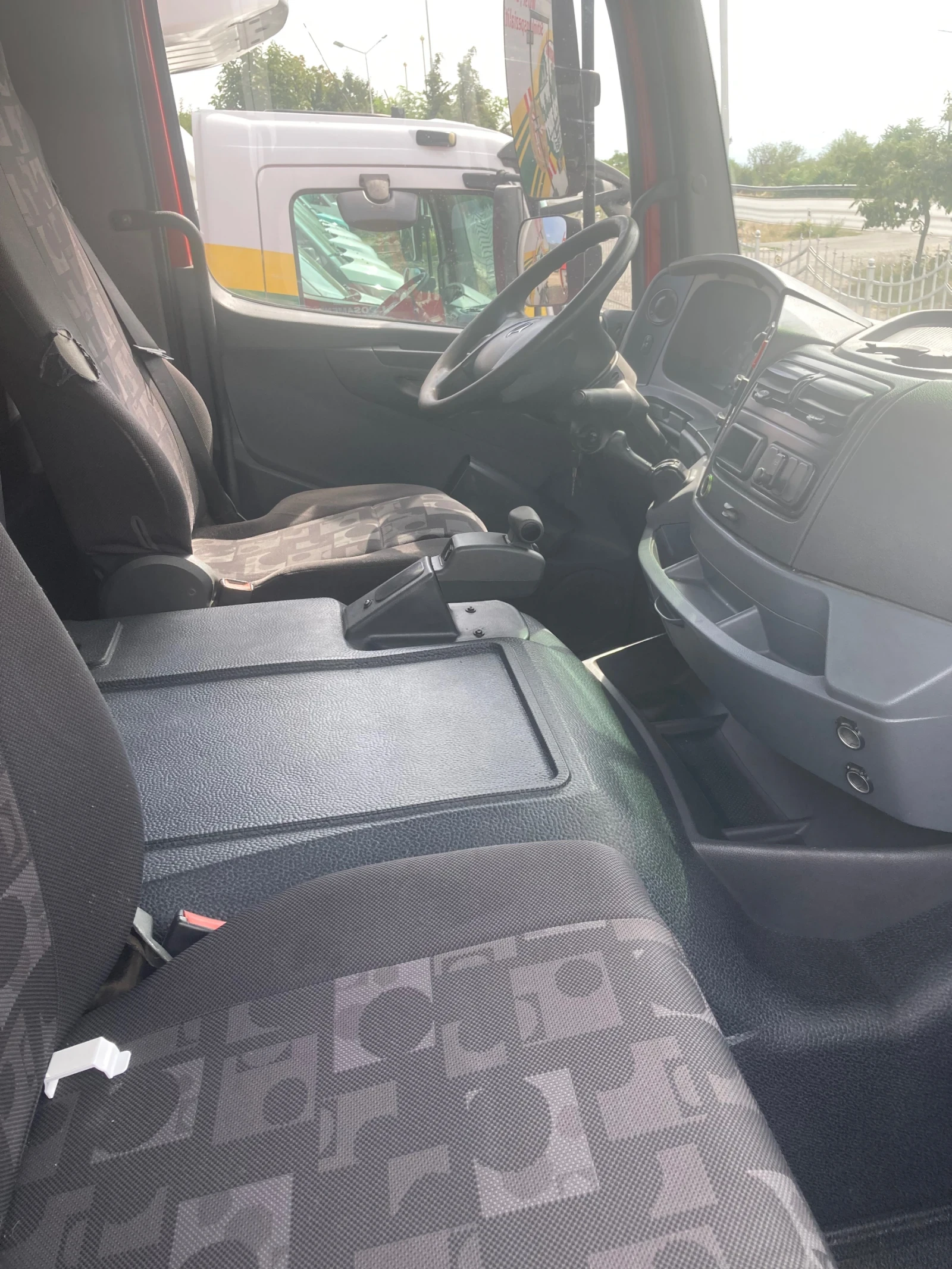 Mercedes-Benz Arocs | Mobile.bg   17