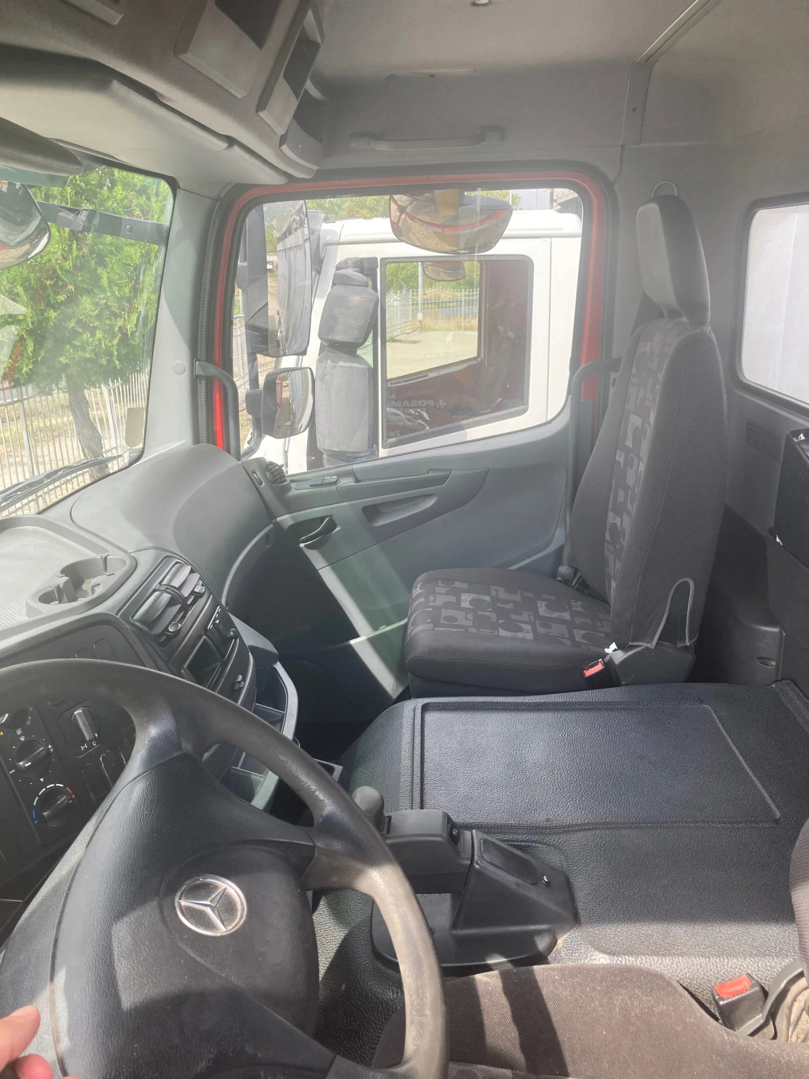 Mercedes-Benz Arocs | Mobile.bg   16