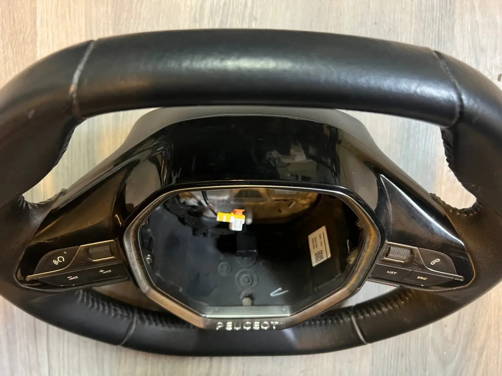 98255044ZD    Peugeot 208 II 2 | Mobile.bg   3