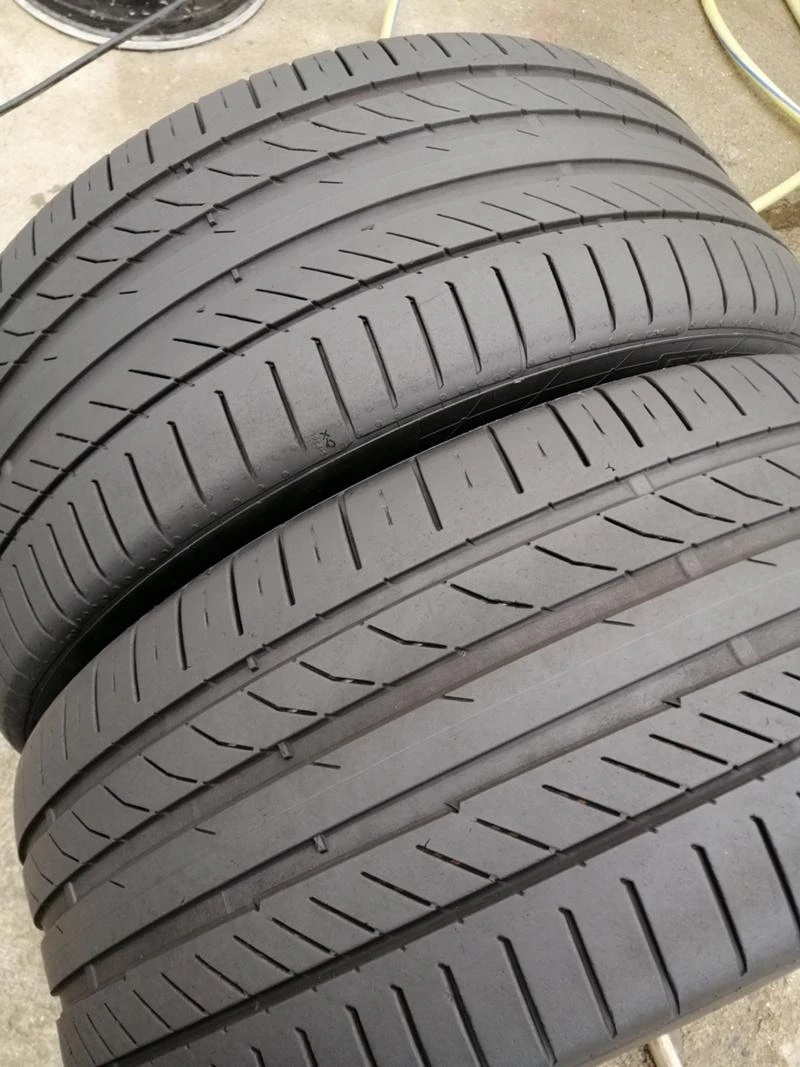 Гуми Летни 255/45R19, снимка 2 - Гуми и джанти - 36528460