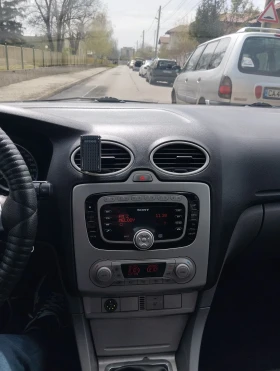 Ford Focus 1.6 бензин/газ , снимка 3