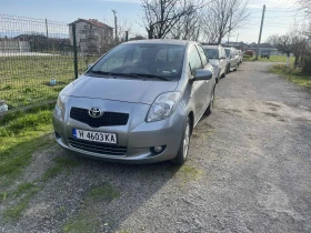 Toyota Yaris, снимка 1