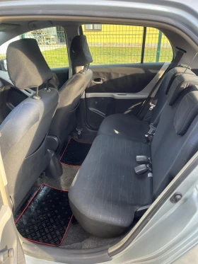 Toyota Yaris, снимка 4