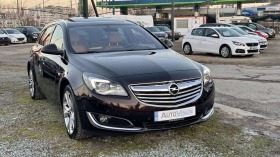 Opel Insignia 2.0i 4x4, Autom.Navi, PANORAMA, снимка 1 - Автомобили и джипове - 44352592