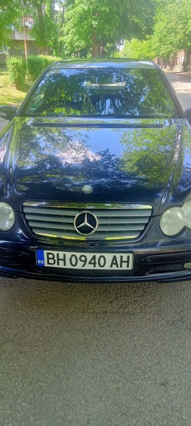 Mercedes-Benz C 220, снимка 1 - Автомобили и джипове - 45371727