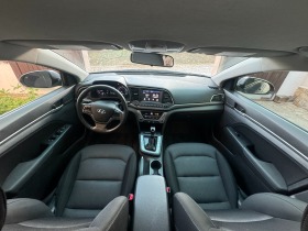 Hyundai Elantra седан, снимка 15