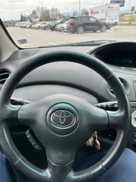 Toyota Yaris 1.0  - 1499 € / 2931.79 лв. - 61234615 7