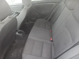 VW Golf 1.6 FSI - 700 € / 1369.08 лв. - 32488560 9