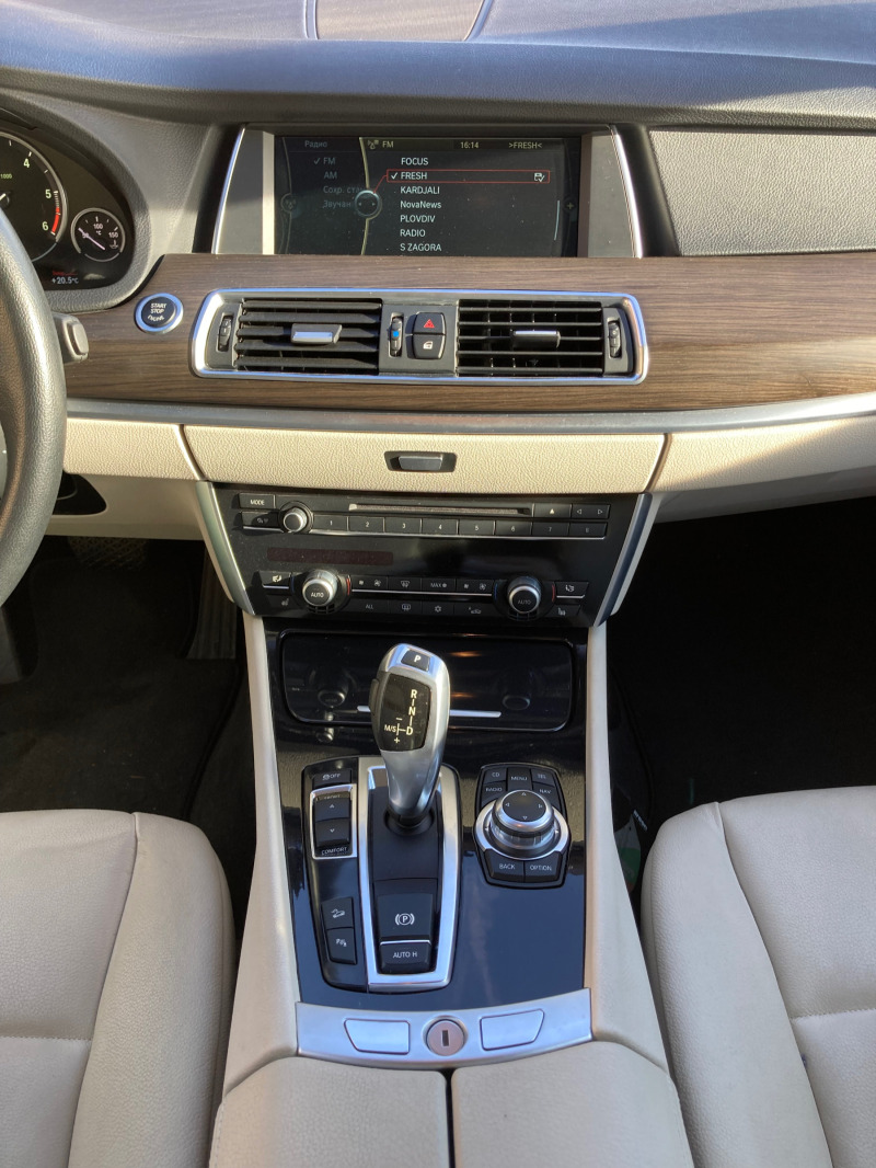 BMW 5 Gran Turismo 530D xDrive РЕАЛЕН ПРОБЕГ , снимка 11 - Автомобили и джипове - 45337058