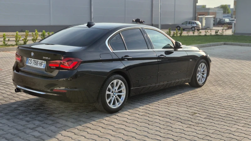 BMW 318 F30 Luxury line XENON КОЖА, снимка 4 - Автомобили и джипове - 46505431