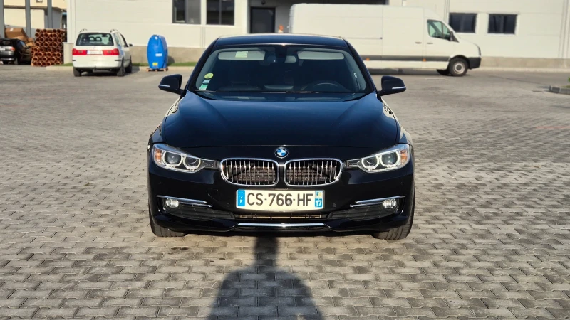 BMW 318 F30 Luxury line XENON КОЖА, снимка 2 - Автомобили и джипове - 46505431