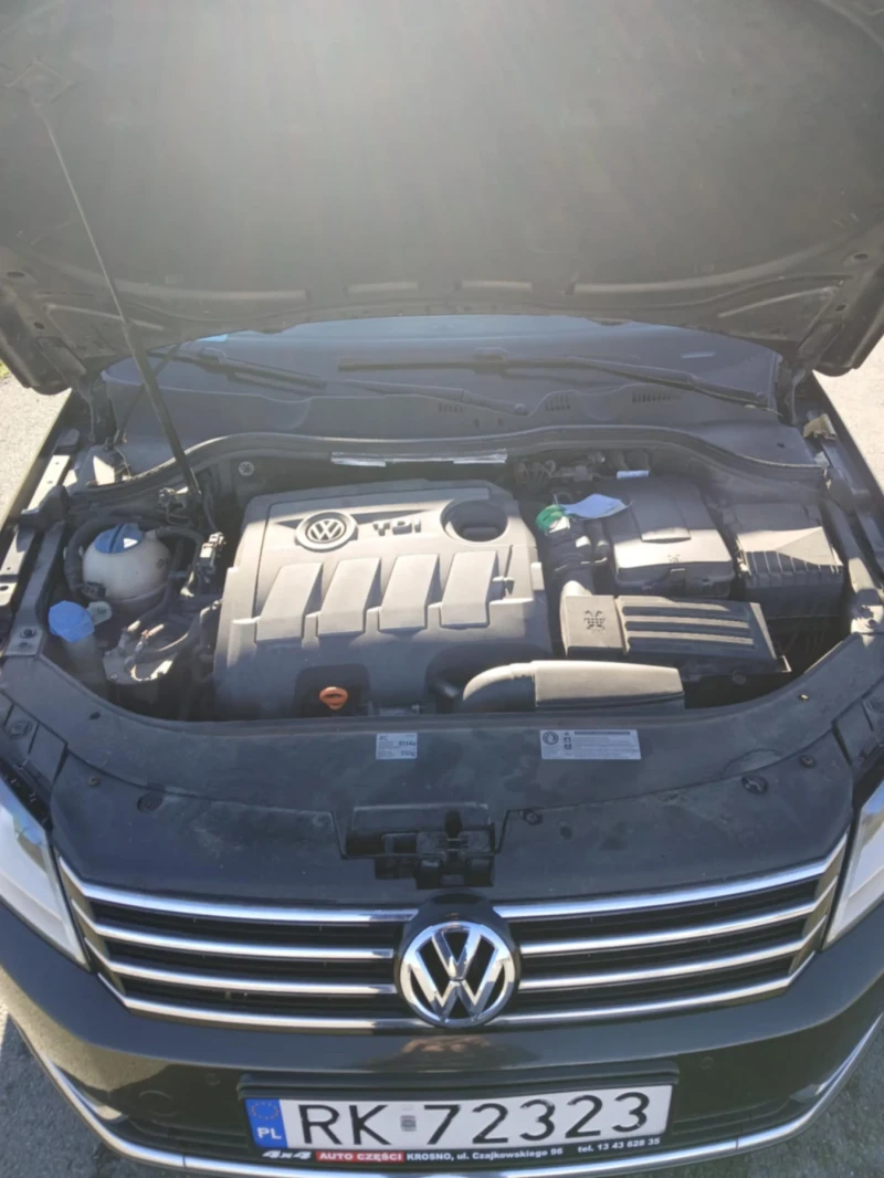 VW Passat, снимка 5 - Автомобили и джипове - 48228471