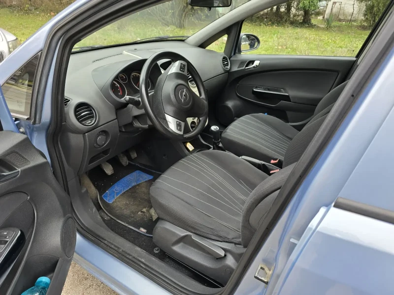 Opel Corsa 1.2 80 к.с., снимка 8 - Автомобили и джипове - 48241946