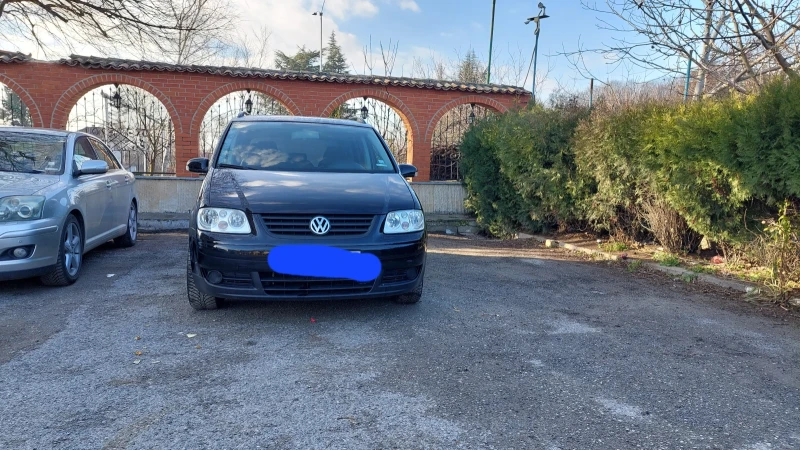 VW Touran, снимка 1 - Автомобили и джипове - 48559053