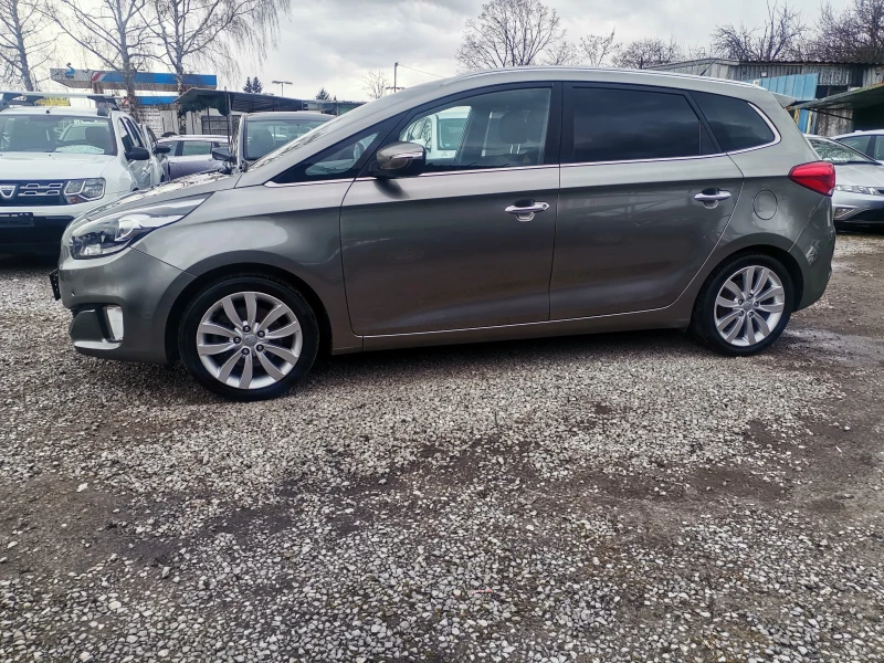 Kia Carens 1.7CRDI, снимка 15 - Автомобили и джипове - 49550752