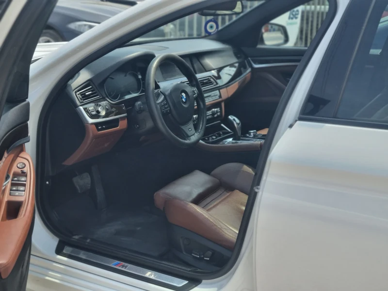 BMW 535 3.5d XDrive , снимка 7 - Автомобили и джипове - 52052212