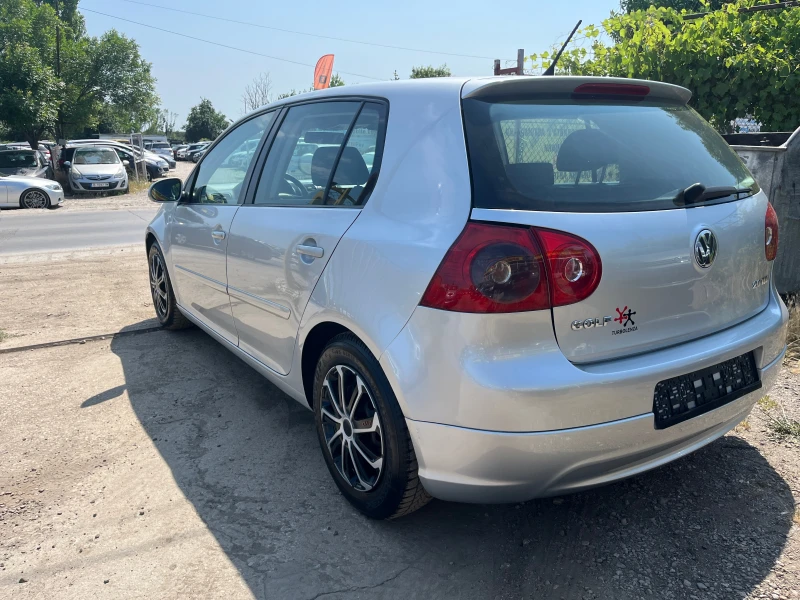 VW Golf 2.0TDI, снимка 5 - Автомобили и джипове - 52088780
