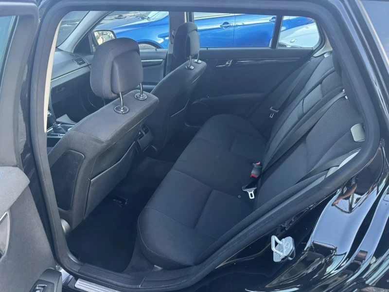 Mercedes-Benz C 220 220-170 к.с.-ръчка 6 скорости, снимка 13 - Автомобили и джипове - 52255910