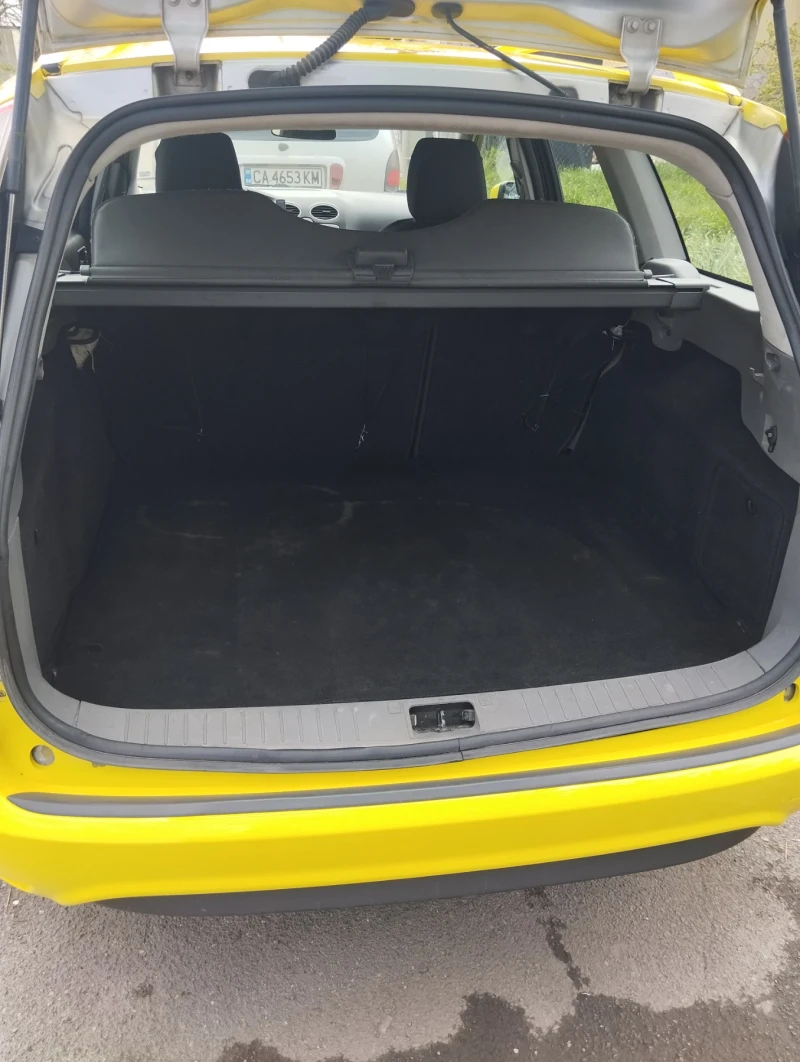 Ford Focus 1.6 бензин/газ , снимка 9 - Автомобили и джипове - 53026203