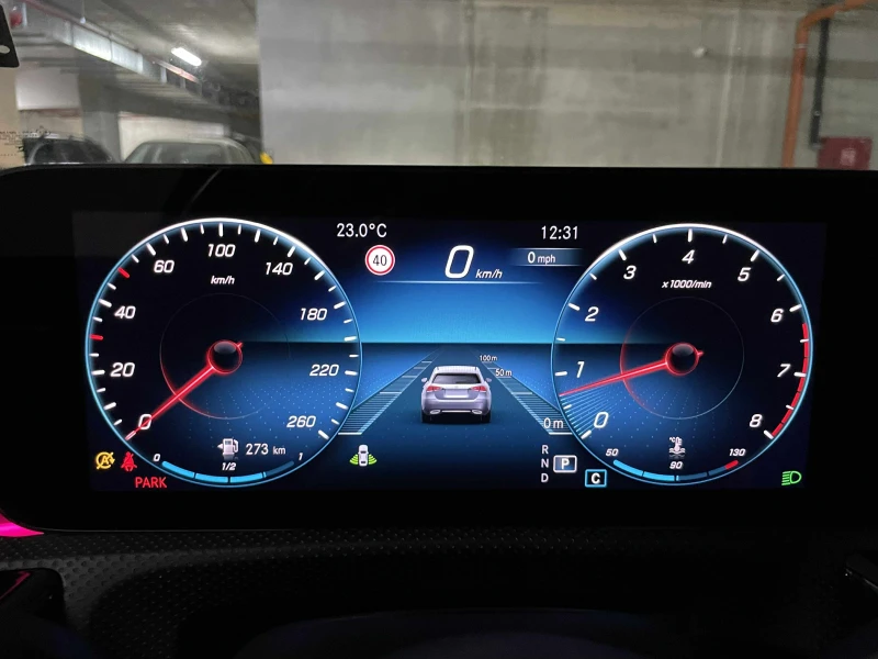 Mercedes-Benz A 220 4MATIC, снимка 12 - Автомобили и джипове - 53598043