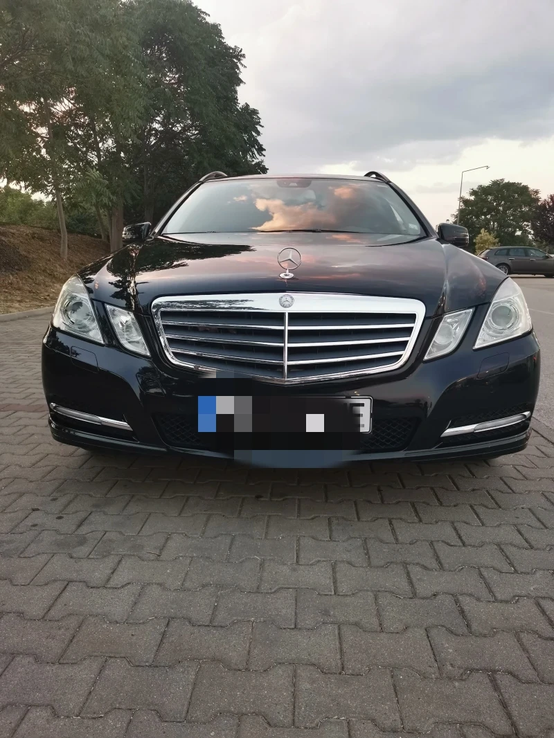 Mercedes-Benz E 250, снимка 2 - Автомобили и джипове - 54085891