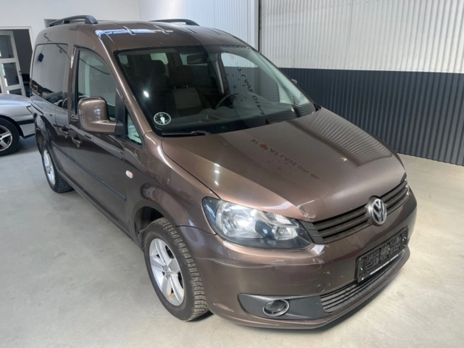 VW Caddy 1.2 TSI / модел 2013 - [1] 