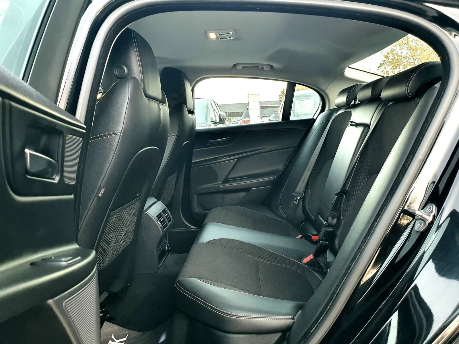 Jaguar XE 2.0D R-SPORT | Mobile.bg   12