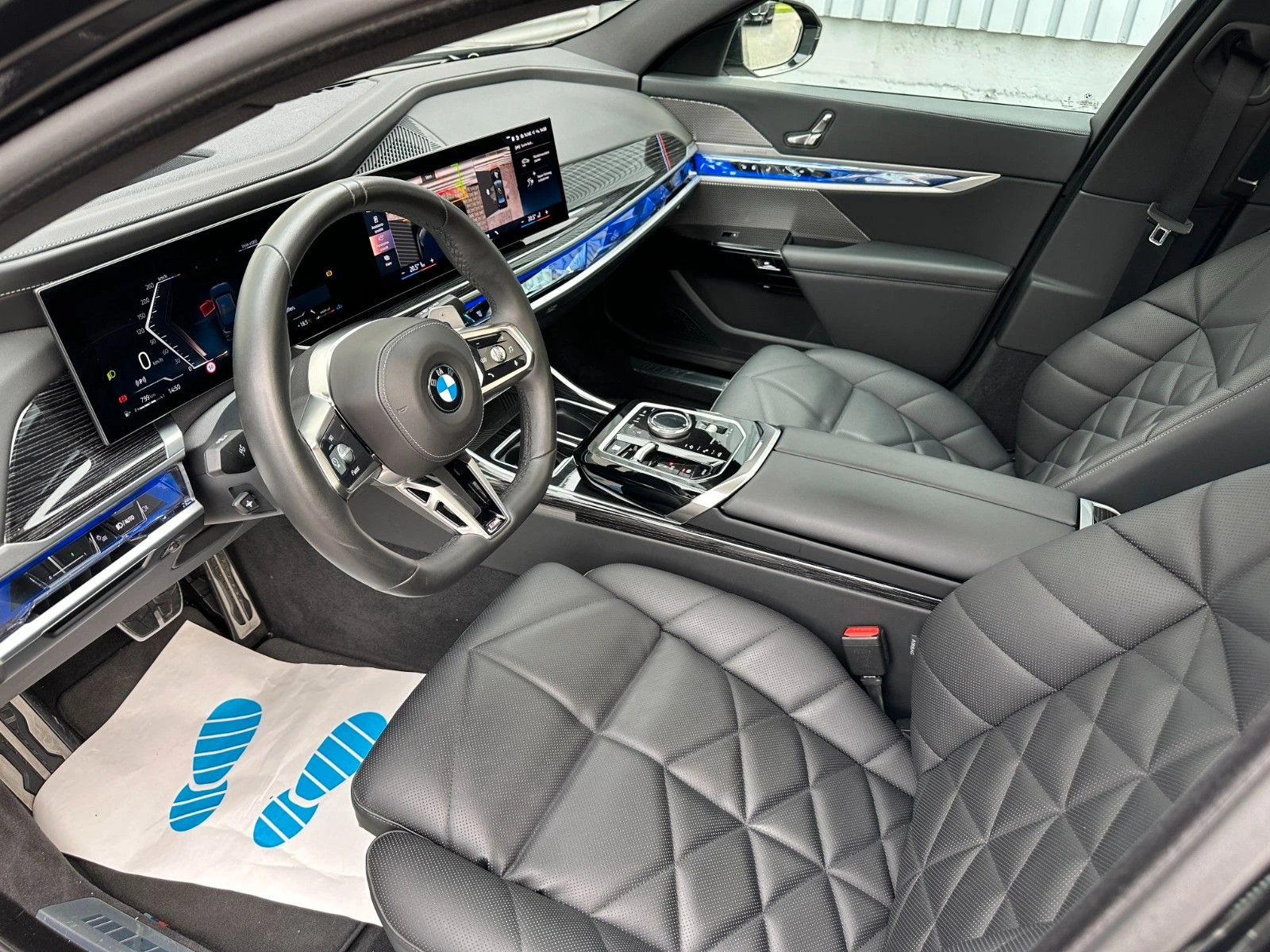 BMW 740 xDRIVE/286HP/M-SPORT/PANO/LUFT/ICONIC/HUD/360/264v - изображение 7