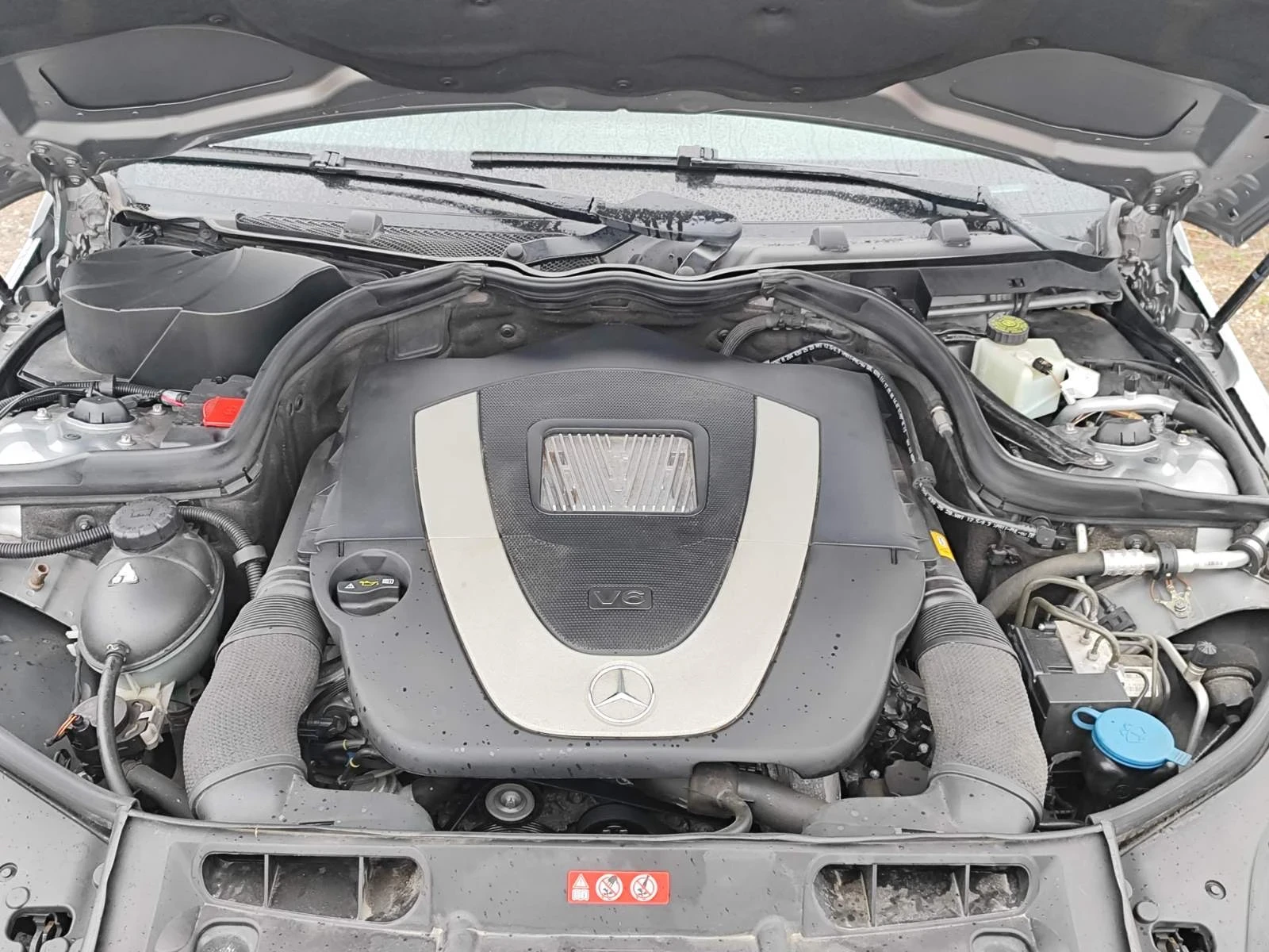 Mercedes-Benz C 230 V6 2.5I AVANGARDE - изображение 6